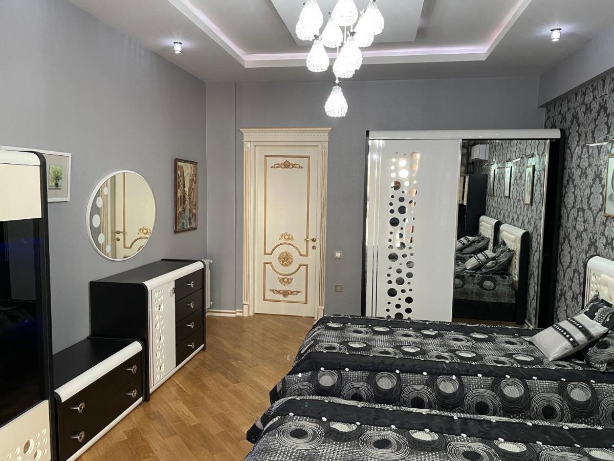 Park Azure Louvre Apartment Baku Luaran gambar